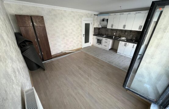 FATİH CADDESİNDE SIFIR YÜKSEK GİRİŞ 3+1