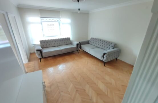 KAMİLOCAKTA ÜST KAT YAPILI 3+1 KİRALIK DAİRE