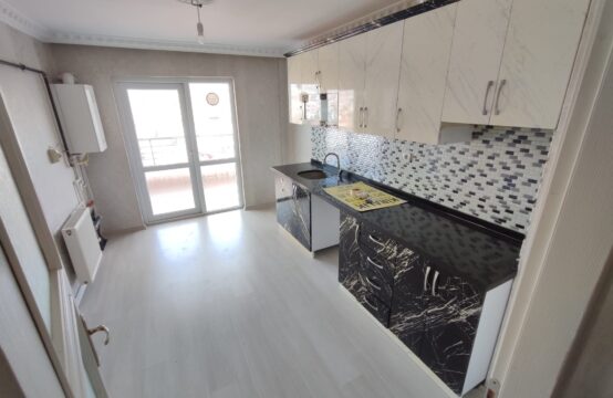 HASKÖYDE ASANSÖRLÜ YENİ BİNA 140 M2 FULL YAPILI 3+1 KİRALIK DAİRE