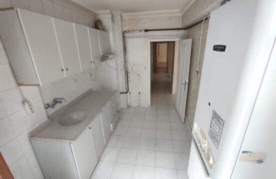 431 CADDEDE BAĞIMSIZ SALON ISI YALITIMLI BİNA ORTAKAT 3+1