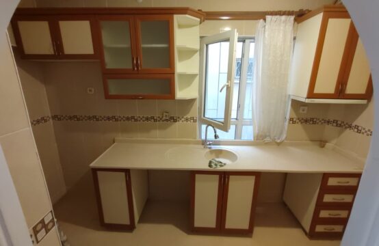 GÜRKAN SOKAK 1.KAT 2+1