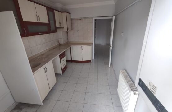 ŞAİRDERTLİ SOKAK MECİDİYE METRO YAKINI 3.KAT ÖN CEPHE 3+1