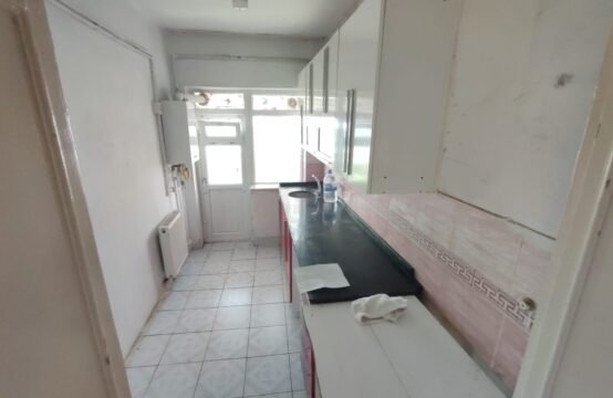 ERDEK SOKAK YÜKSEK GİRİŞ 3+1