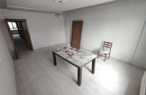 KIRCALI SOKAK ASANSÖRLÜ 3+1