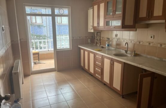 AKTEPE`DE  KİLERLİ, ASANSÖRLÜ 3+1 BAGIMSIZ , ÇİFT BALKONLU DAİRE